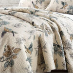 King size 3-Piece Quilt Bedspread Set in 100-Percent Cotton with Floral Birds Pattern