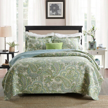 Queen 3-Piece 100-Percent Cotton Bedspread Quilt Set with Green Paisley Pattern