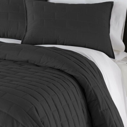 Twin/Twin XL Modern Brick Stitch Microfiber Reversible 2 Piece Comforter Set in Black