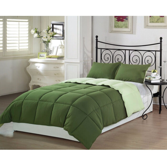 Queen 3-Piece Reversible Down Alternative Comforter Set in Green