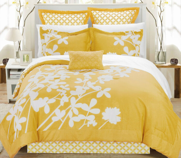 Queen size Yellow 7-Piece Floral Bed in a Bag Comforter Set