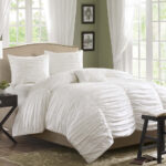 King size 4 Piece Comforter Set in Rouched White Cotton & Microsuede