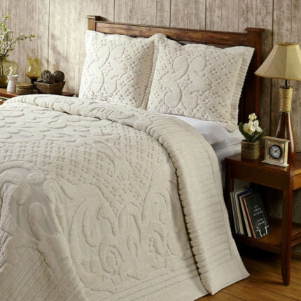 Queen size 100-Percent Cotton Chenille Bedspread with Tufted Scrolls in Ivory