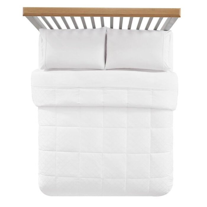 All Season Comfort Down Alternative Oversized Comforter with Duvet Tabs (Hypoallergenic) - beddingbag.com