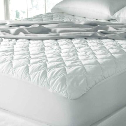 Plush Down Alternative 400 Thread Count Waterproof Mattress Pad (Hypoallergenic) - beddingbag.com